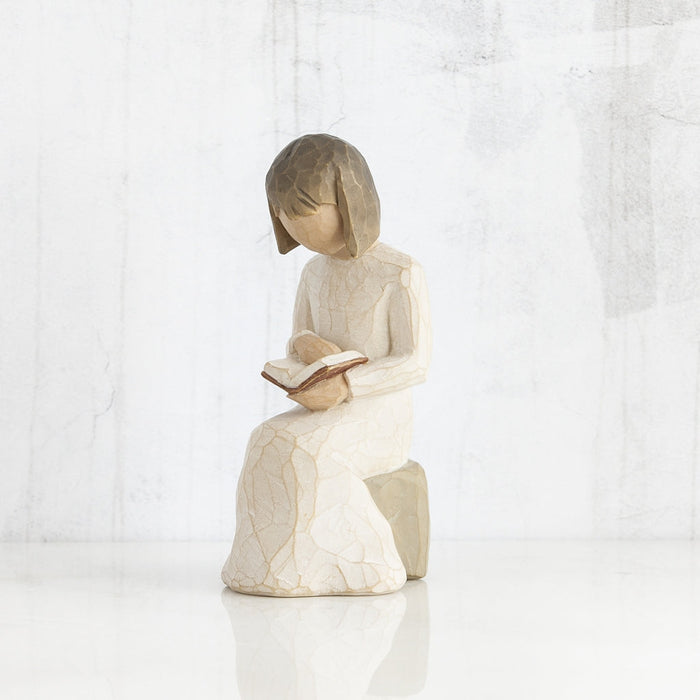 Wisdom figurine as a learning and reflection keepsake gift